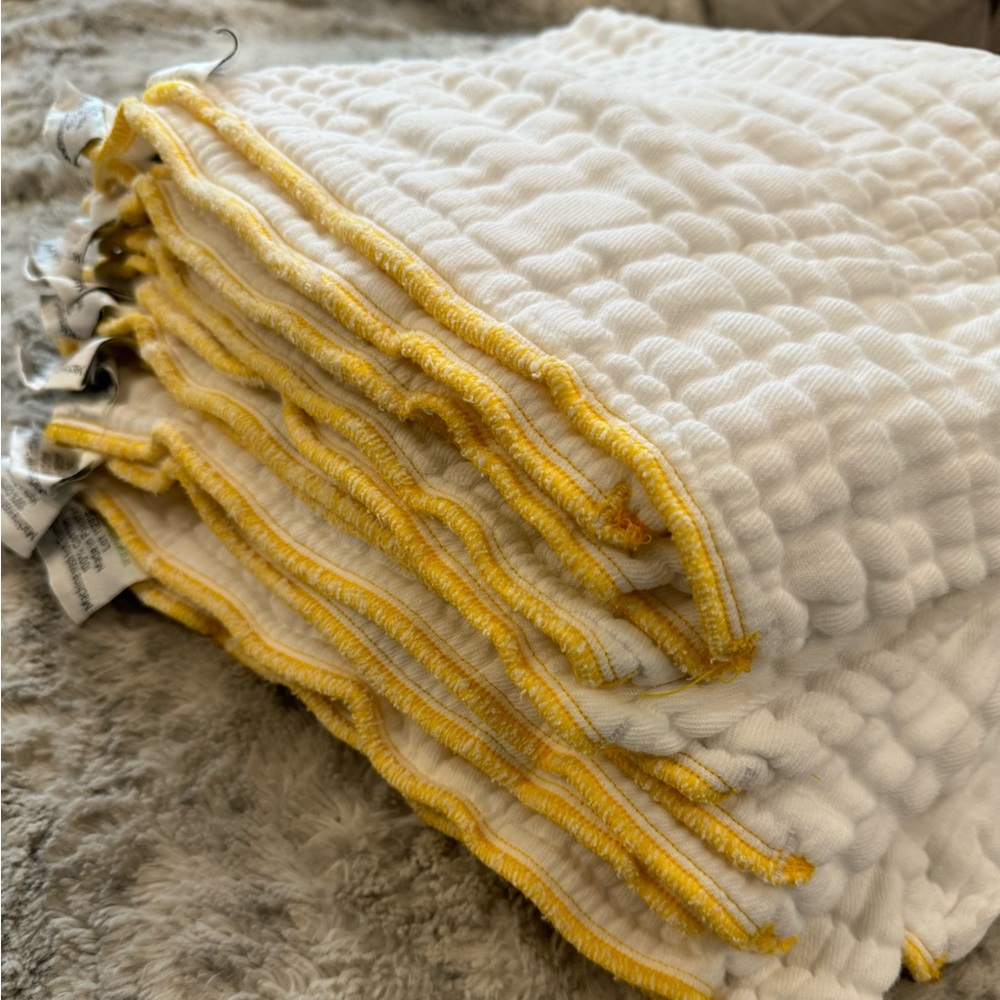 Cloth diaper set - Picture 3 of 3